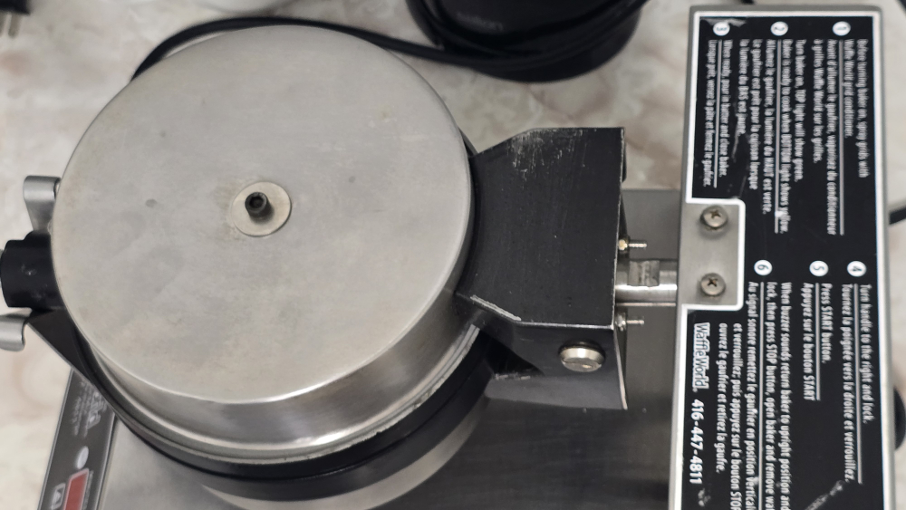 Waffle World Waffle Maker - photo 2