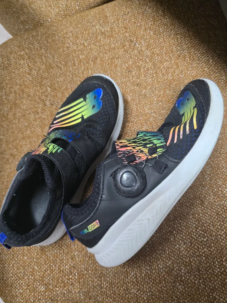 New Balance Kids' Black Sneakers suze 3 US image indicator(3)