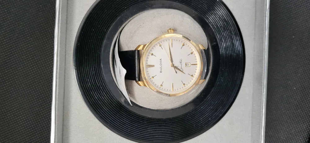 Bulova Frank Sinatra Watch - New in Box image indicator(2)