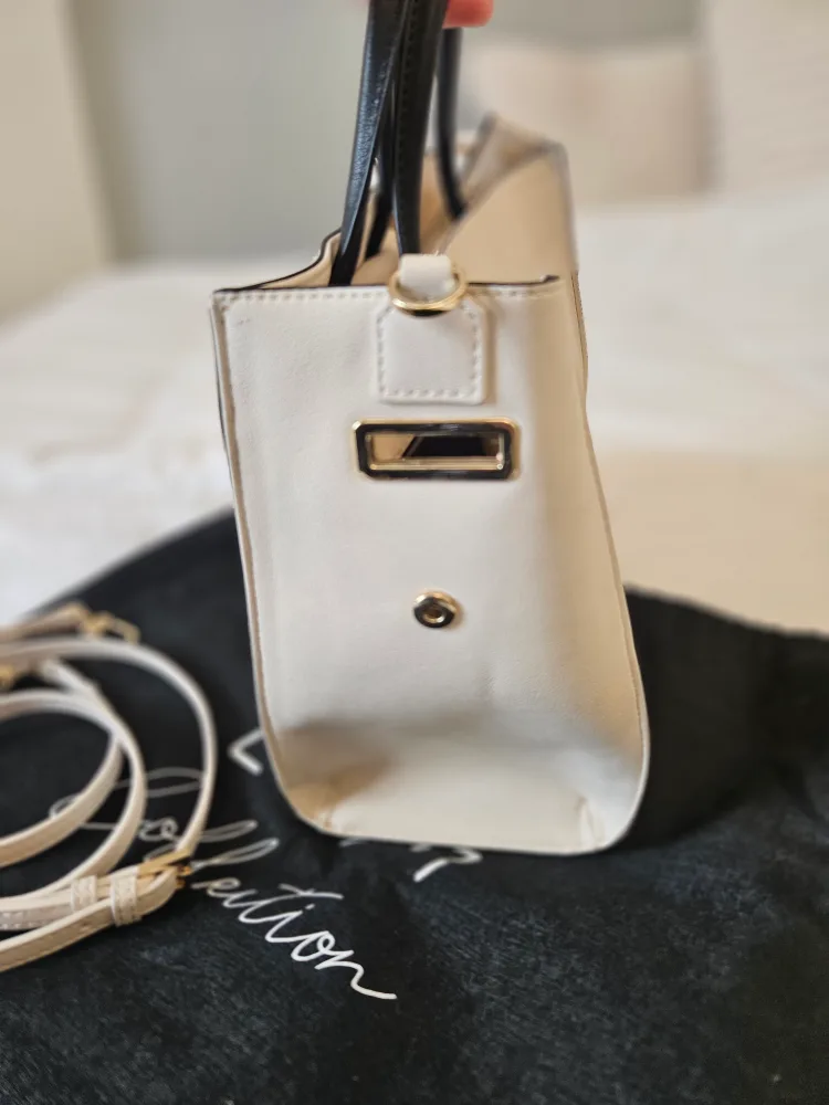 Elisabetta Franchi White & Black Handbag image indicator(2)