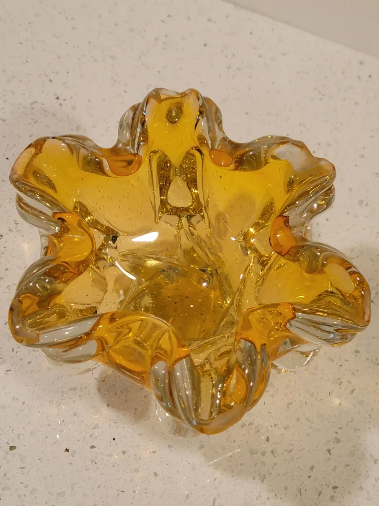 vintage Mid Century Amber Glass Art Bowls image indicator(2)