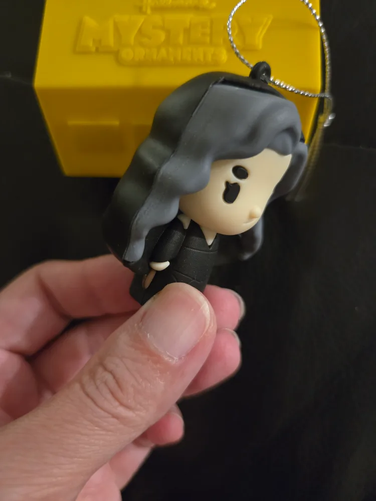 Hallmark Mystery Ornament - New 🧡 image indicator(2)