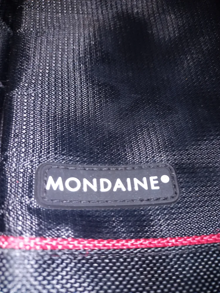 Mondaine Small Crossbody Shoulder Bag image indicator(2)