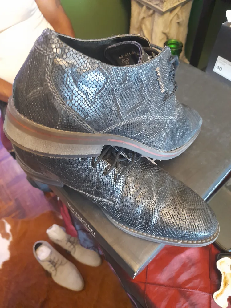Bugatti Men's Dress Shoes, Size 40 thumbnail