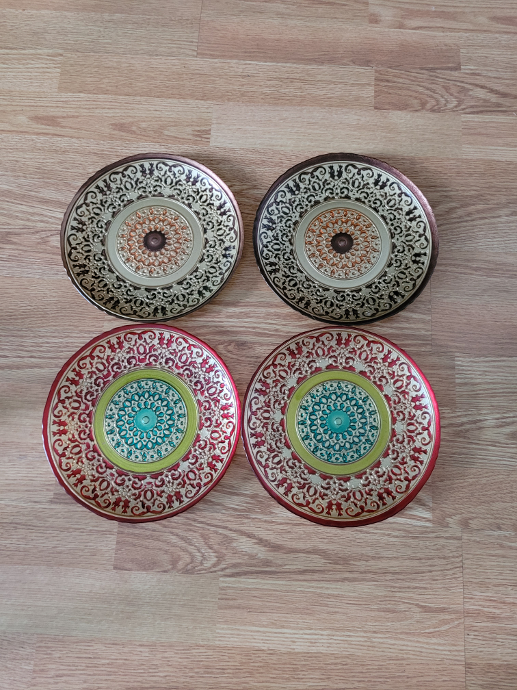 Set of 4 Decorative Metal Plates