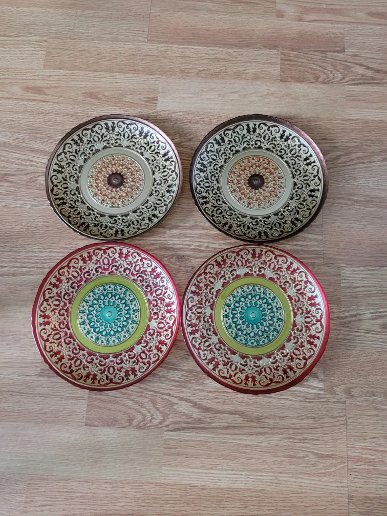 Set of 4 Decorative Metal Plates thumbnail