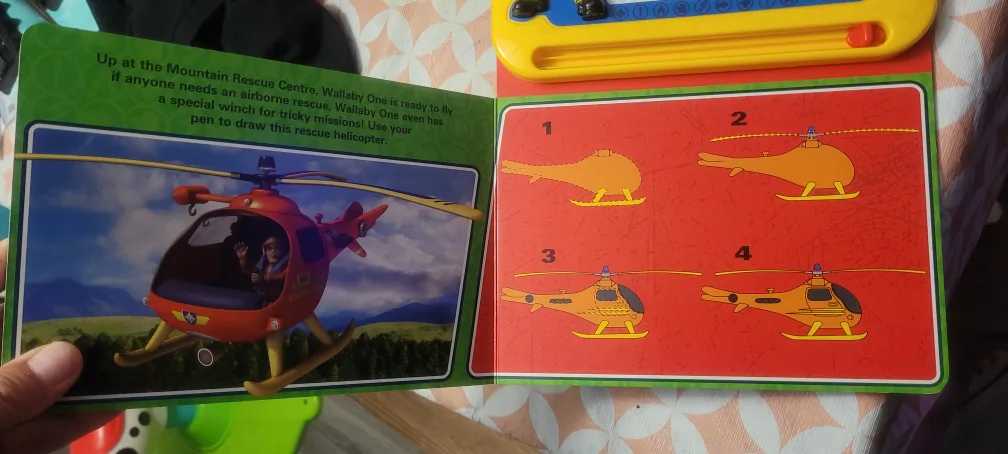 Fireman Sam Magnetic Drawing Board & Book image indicator(3)