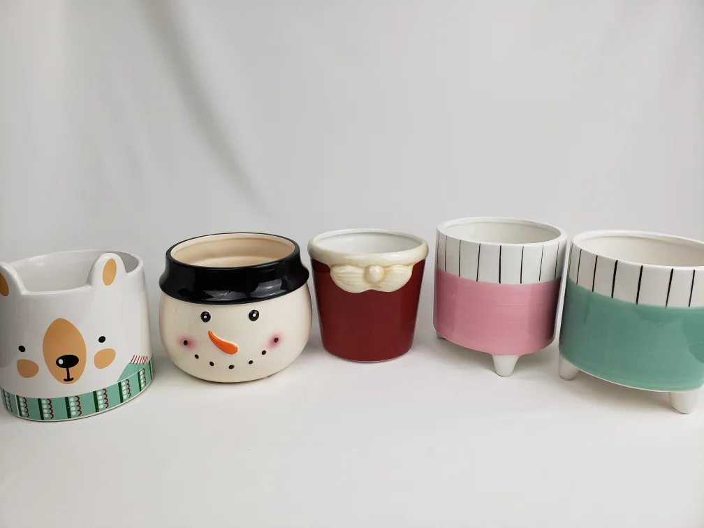 Cute Decorative Planters thumbnail