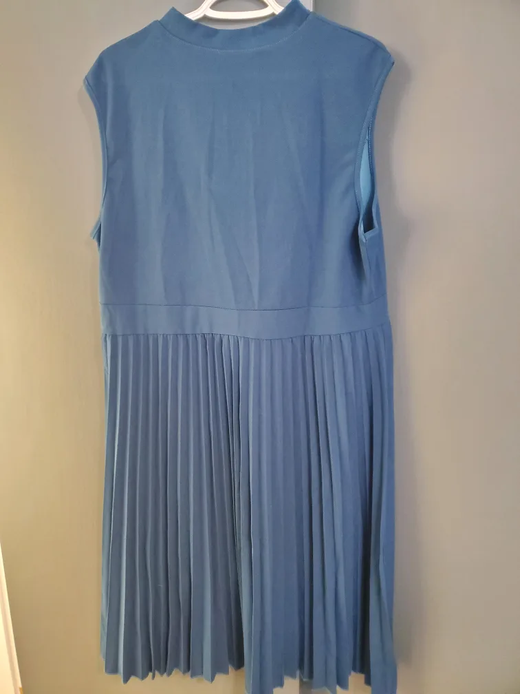 Shein Curve 2XL Blue Pleated Dress image indicator(4)