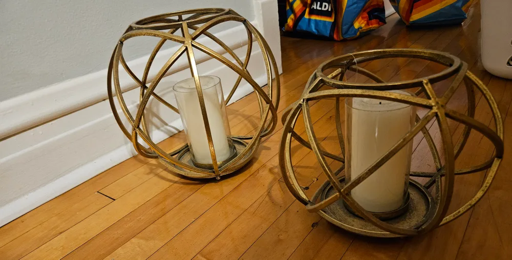 Gold Metal Sphere Candle Holders (Set of 2) thumbnail