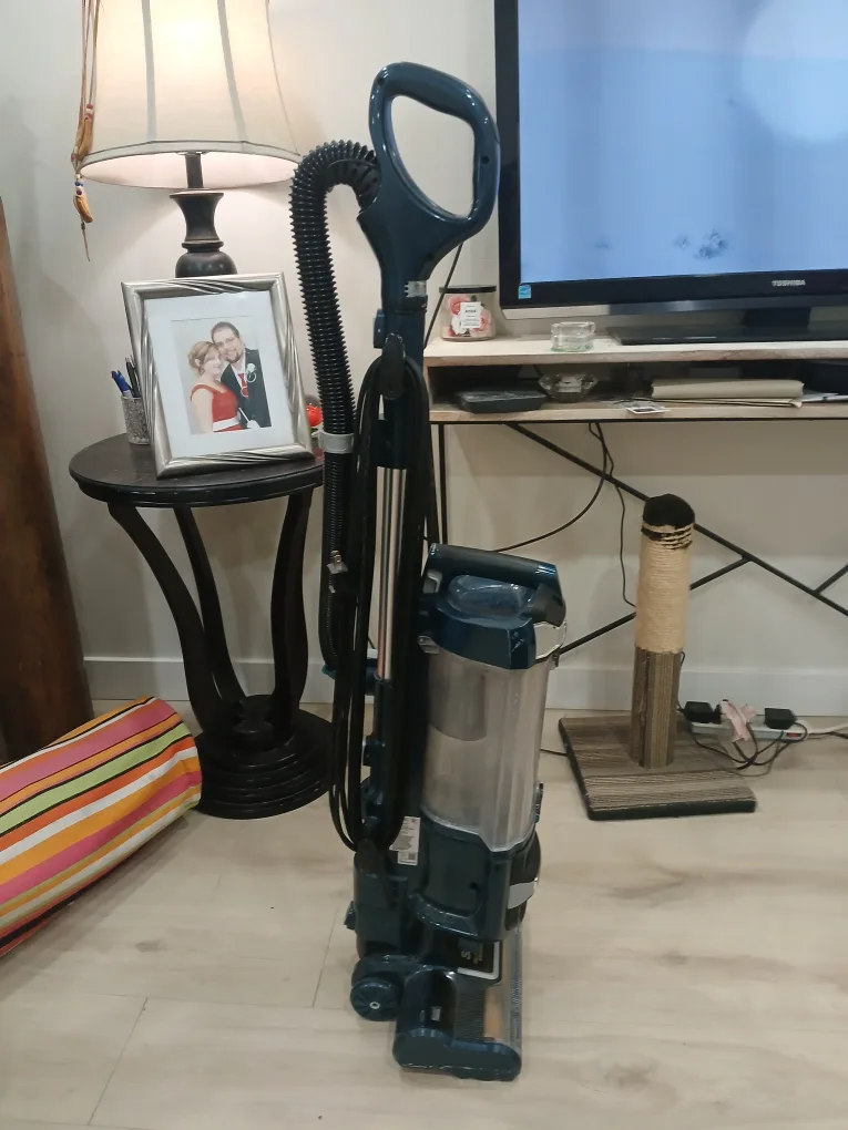 Shark Upright Vacuum Cleaner FCFS image indicator(3)