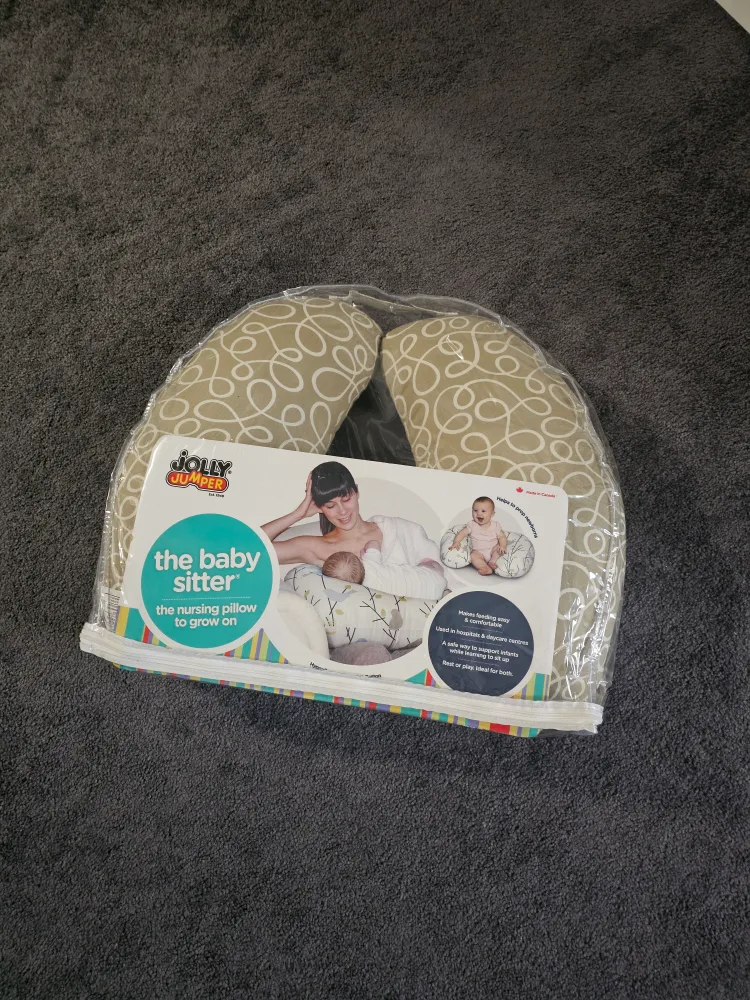 Jolly Jumper The Baby Sitter Nursing Pillow thumbnail