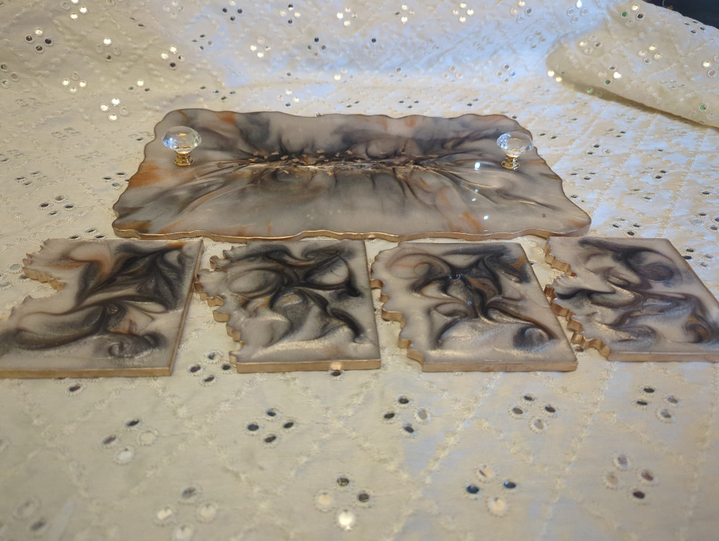 Resin Tray and Coaster Set - photo 3