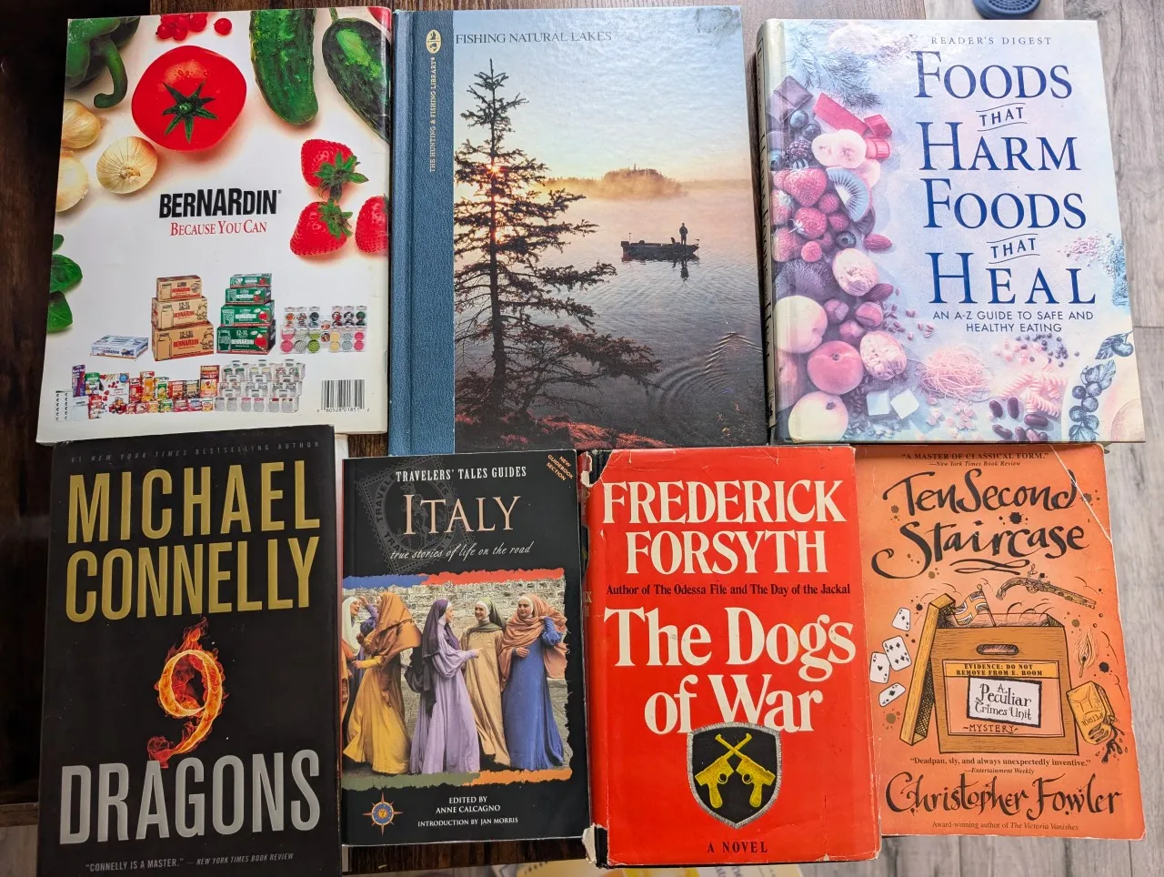 Mixed Lot of Books: Italy, Dogs of War, Dragons, Staircase thumbnail
