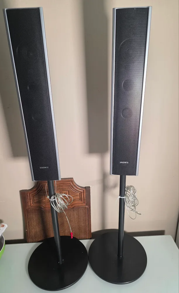 Sony SS-TS82 Tower Speakers thumbnail