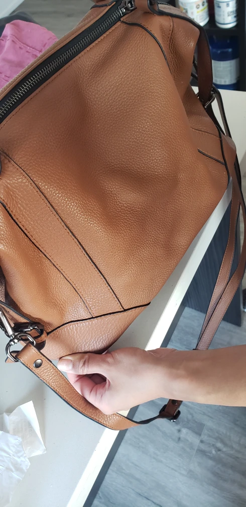 Danier Leather Shoulder Bag – Tan Brown - photo 2