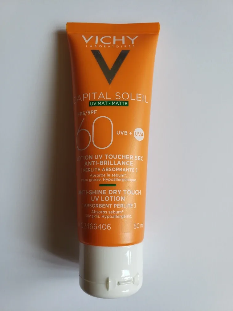 Vichy Capital Soleil SPF 60 Sunscreen thumbnail