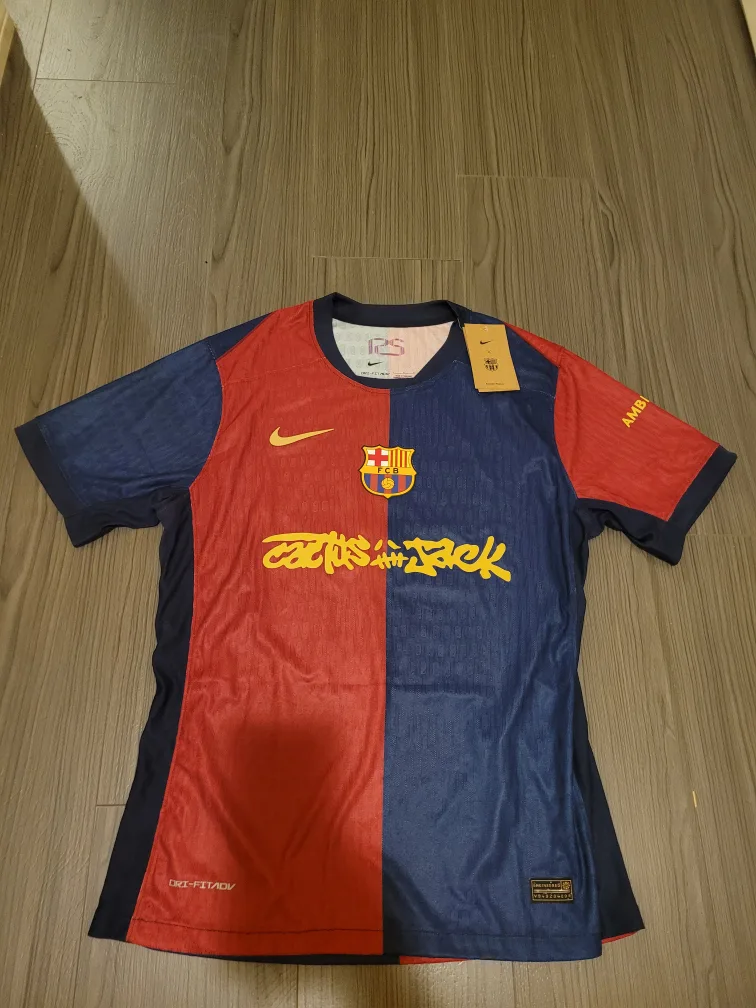 Nike x FC Barcelona TRAVIS SCOTT CACTUS JACK Lamine Yamal Jersey image indicator(9)