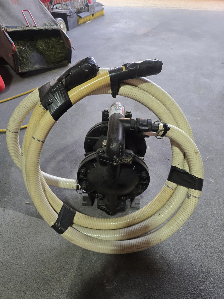 diaphram Pump with Hose - photo 2