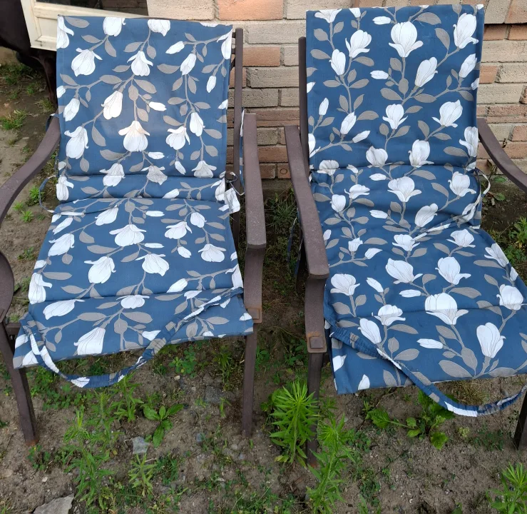 Two outdoor chairs thumbnail