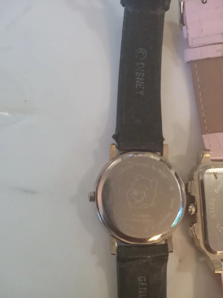 Disney Pooh & Levyr Watches image indicator(4)