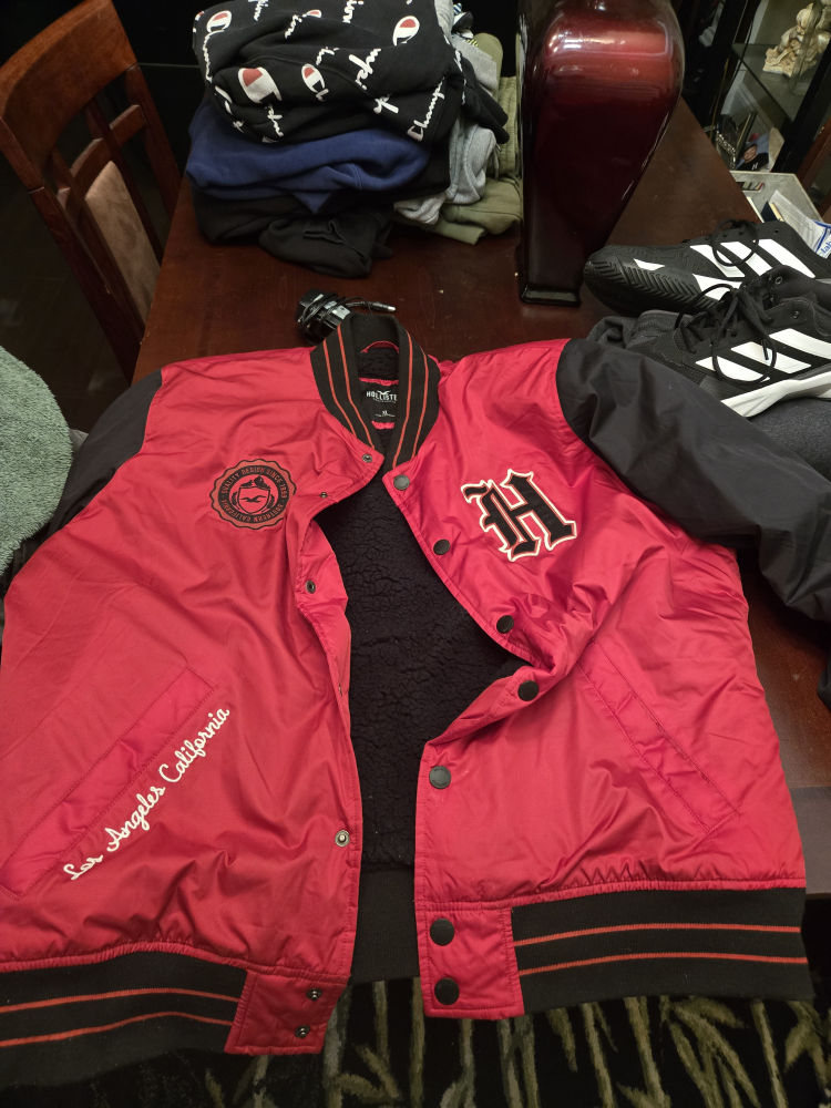 Hollister Red & Black Varsity Jacket - photo 3