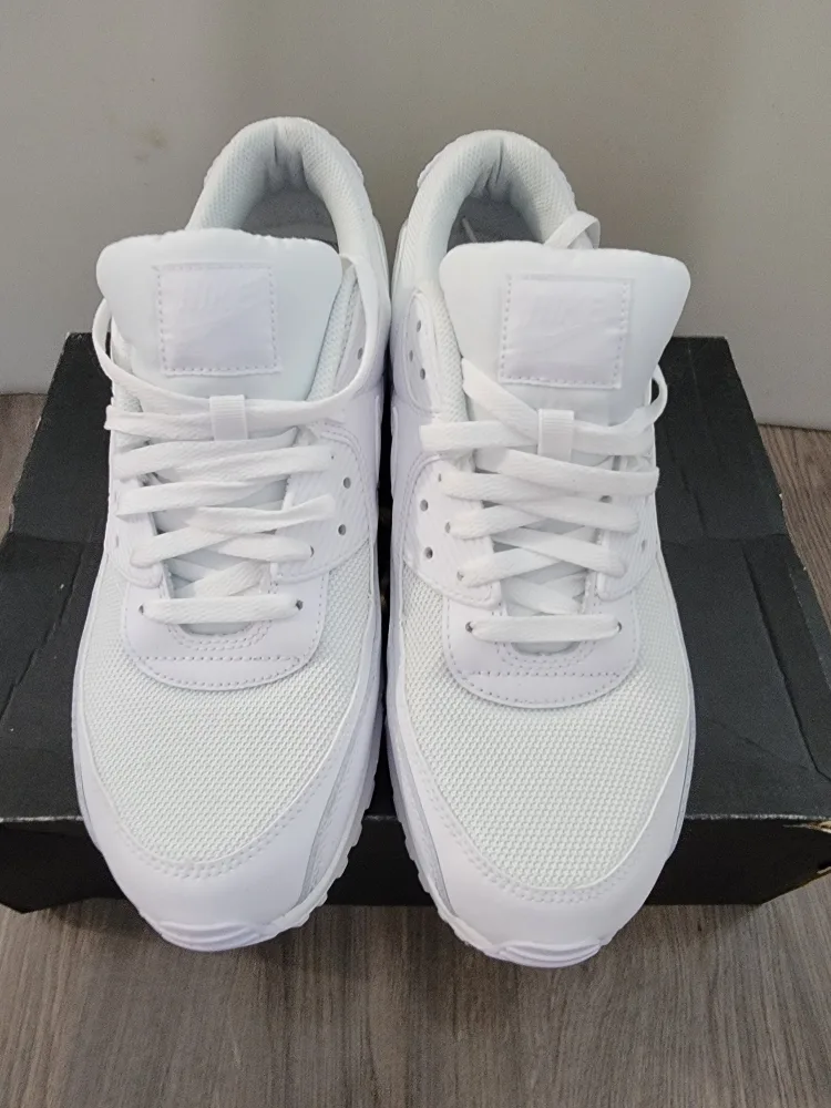 Nike Air Max 90 Triple White US 12 thumbnail