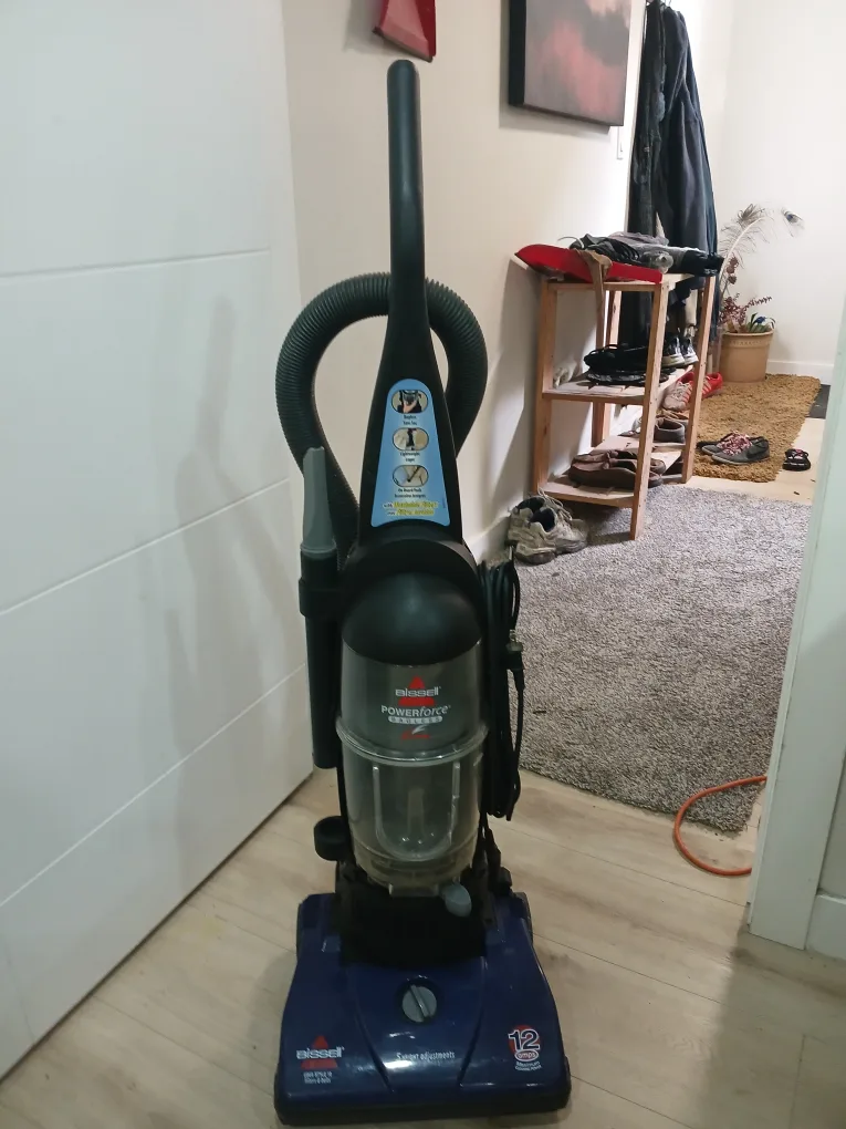 Bissell PowerForce Bagless Vacuum