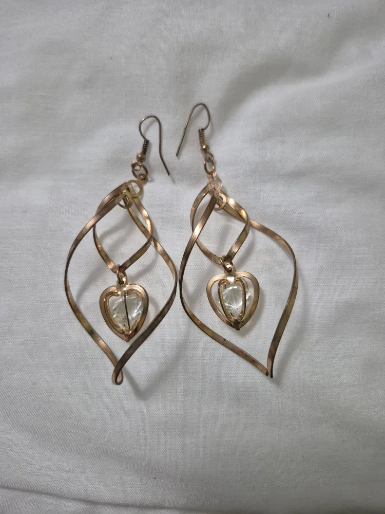 Heart Dangle Earrings thumbnail