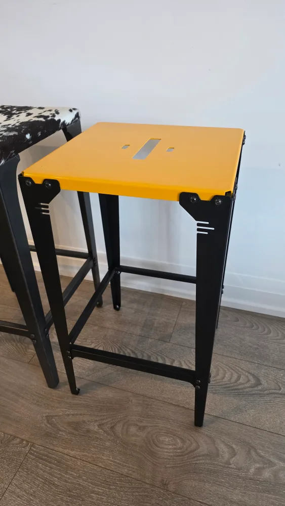 Set of Two Bar Stools image indicator(2)