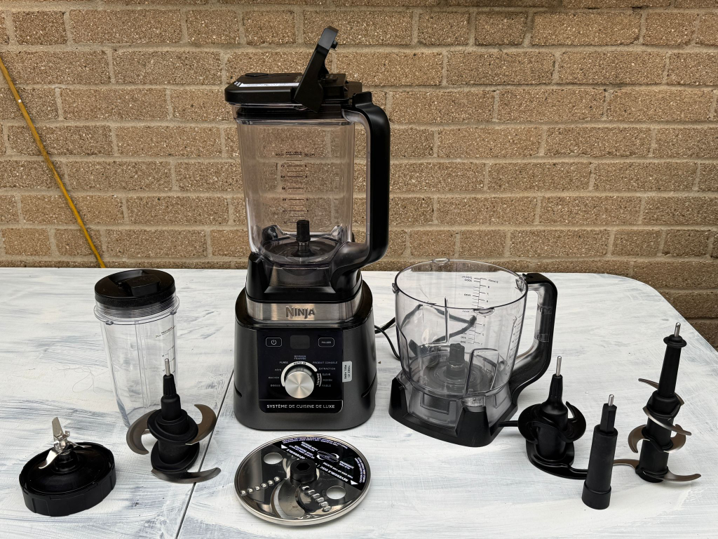 “Ninja CO905KS Deluxe Kitchen System  { Item 1.12} - photo 4