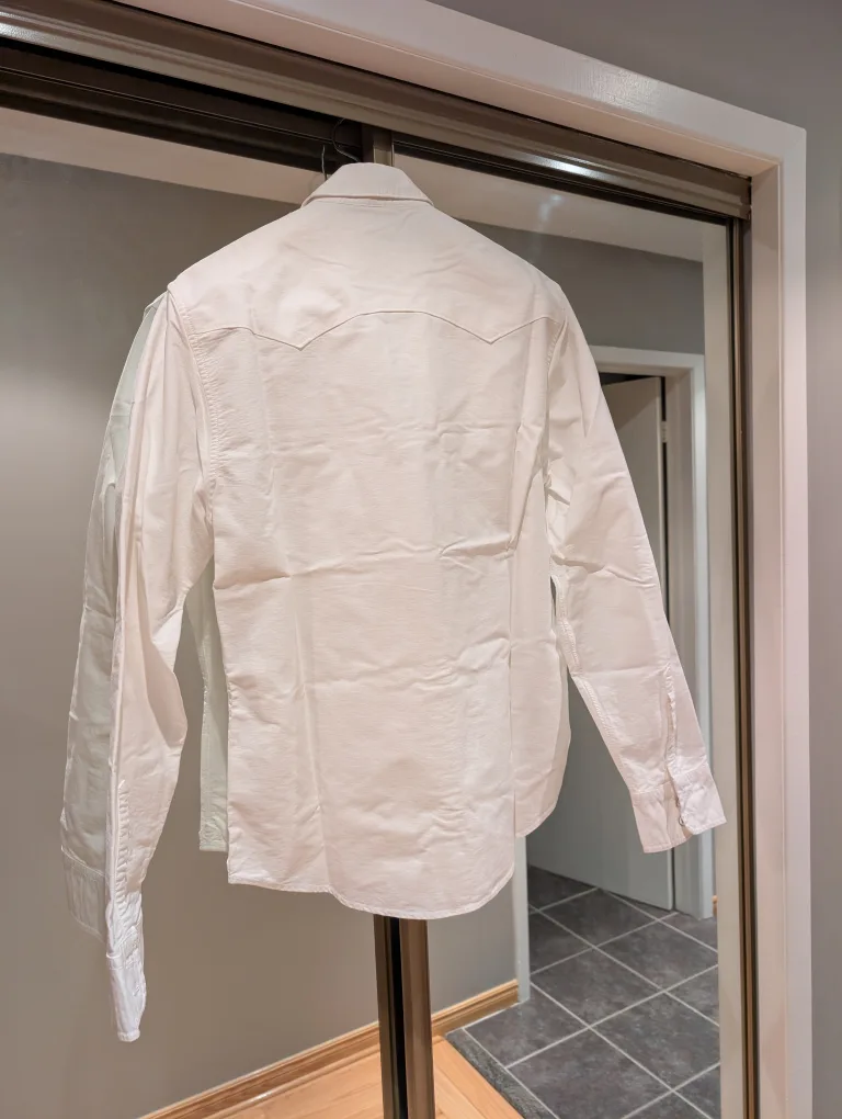 Club Monaco Men's Western Shirt - Size M image indicator(2)