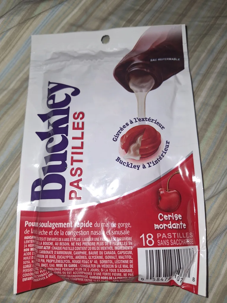 Buckley's Cherry Throat Lozenges - 18 Pastilles thumbnail