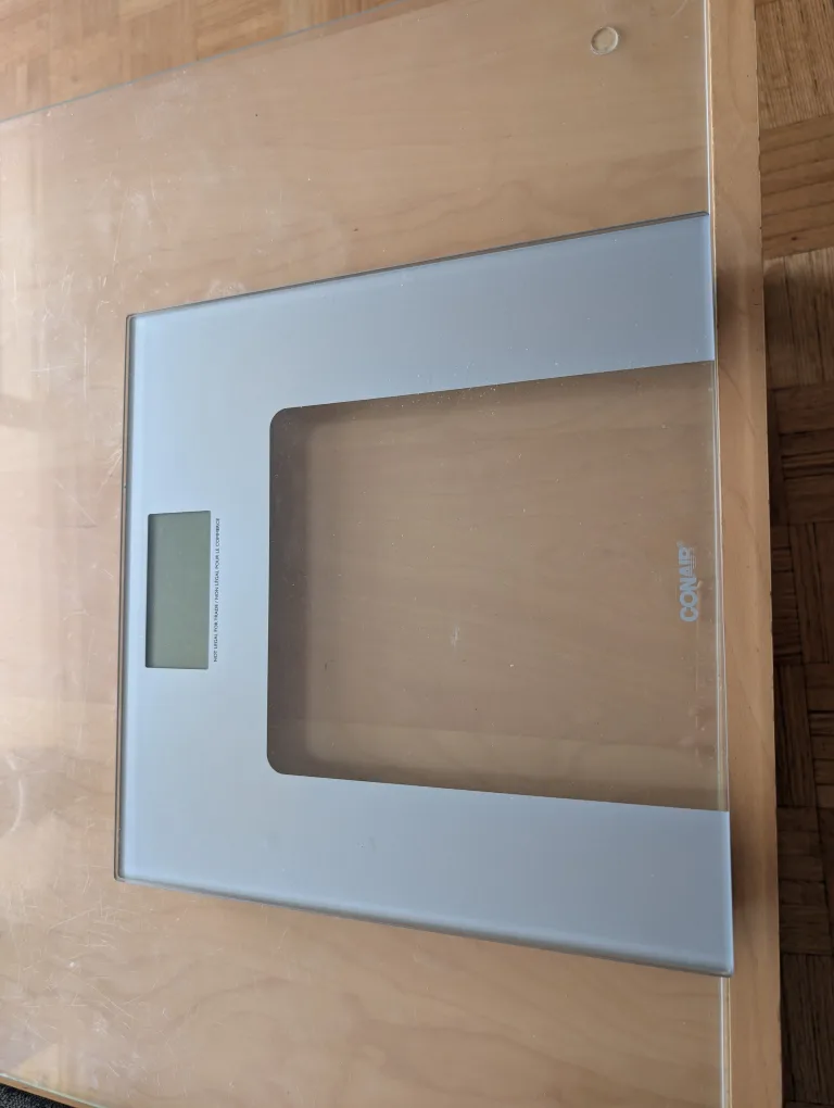 Conair Glass Bathroom Scale image indicator(8)