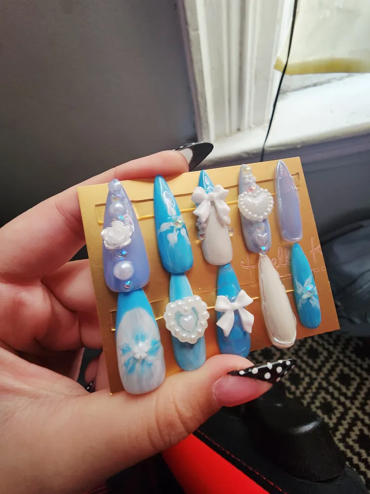 🩵Handmade Blue Sky Press On Nails💙 thumbnail