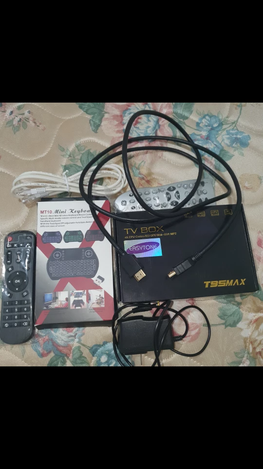 Vizio 32" HDTV, T95MAX TV Box & Mini Keyboard - photo 2