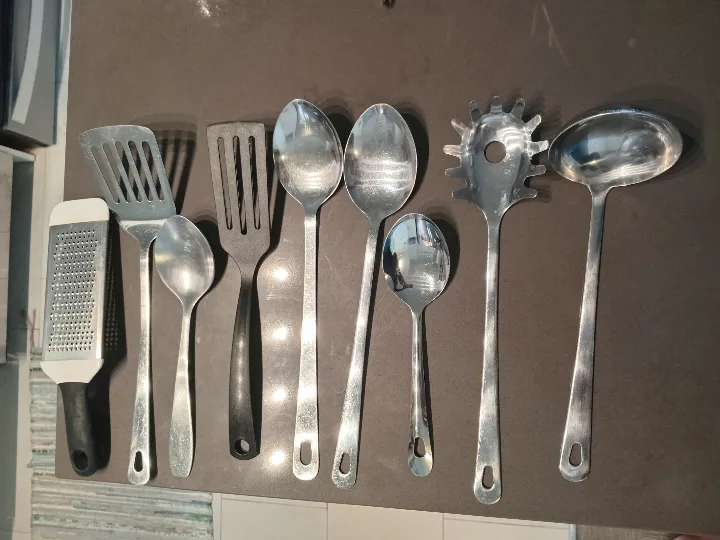 Kitchen Utensil Set - 8 Pieces thumbnail