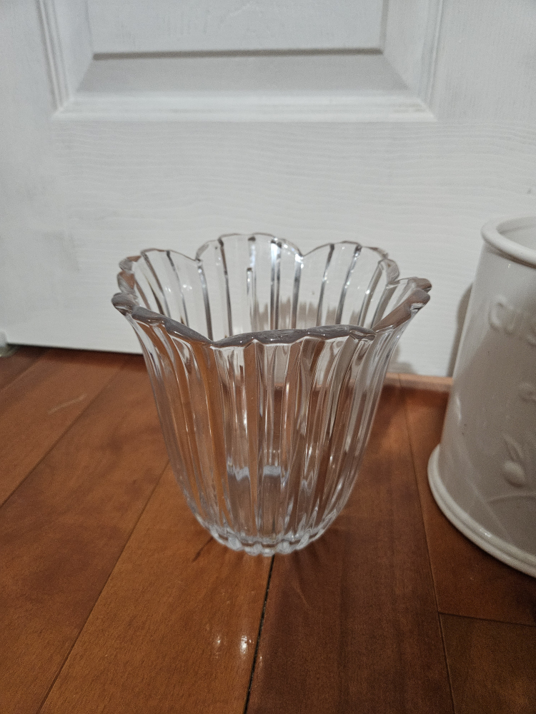 Assorted Glass & Ceramic Vases - photo 4