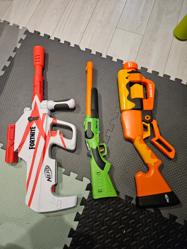 Nerf Fortnite & Roblox Toy Guns thumbnail