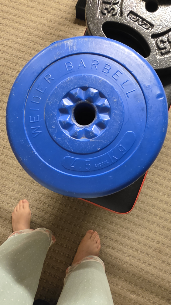 weightlifting bench and accessories - photo 3