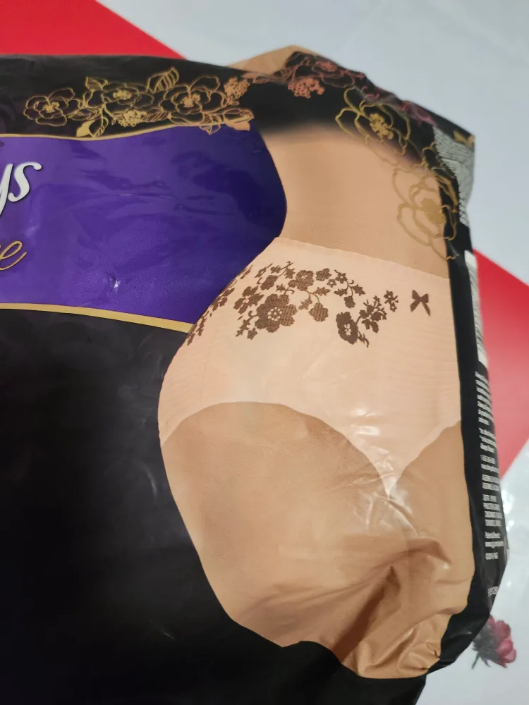 Always Discreet Boutique Underwear - Size L (9) image indicator(3)