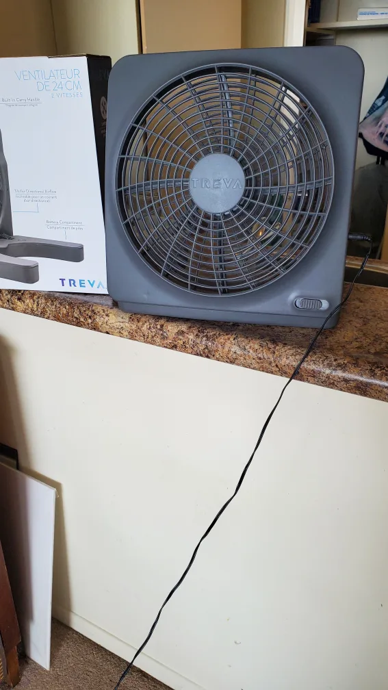 Treva 10" Portable Fan - Great Condition! image indicator(5)