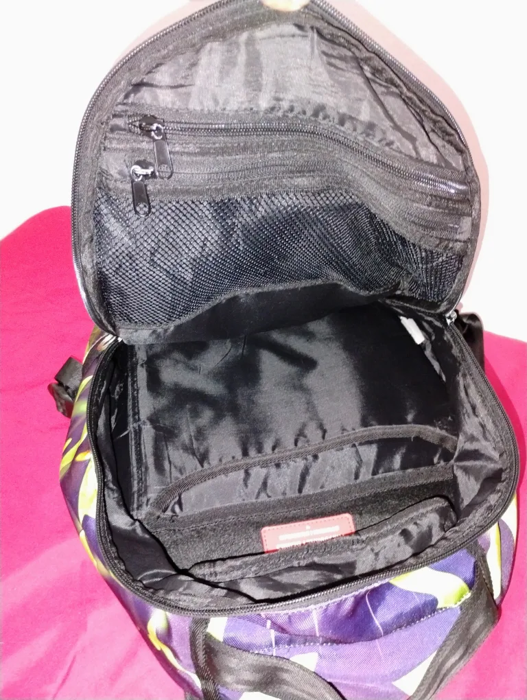 special today 😁   a Sprayground Backpack image indicator(2)