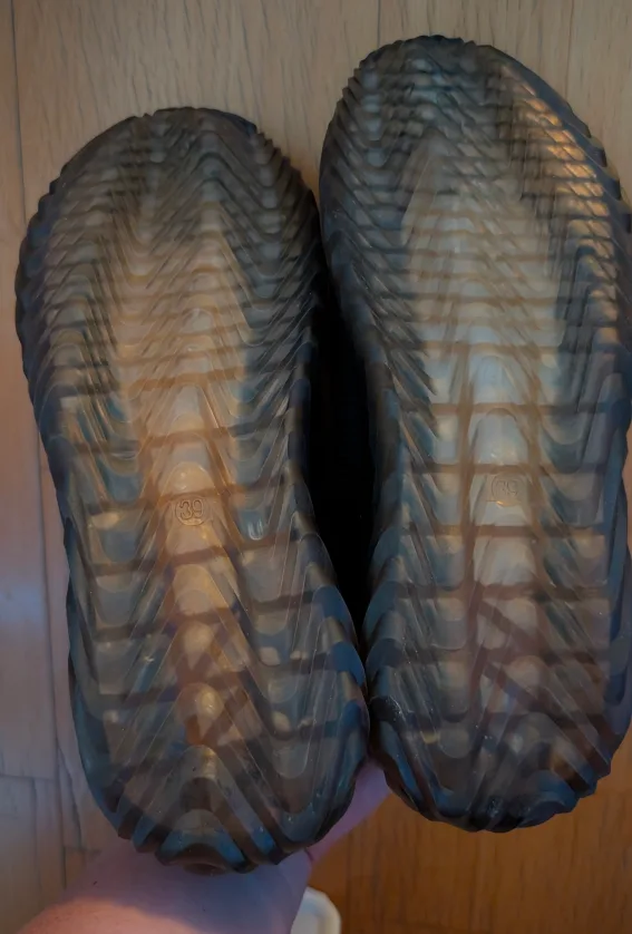 INDESTRUCTIBLE safety Shoes Size 39 water/slip/puncture proof image indicator(4)