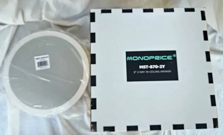 New 4 Monoprice 8" 2 - Way In-Wall & In-Ceiling Speakers thumbnail
