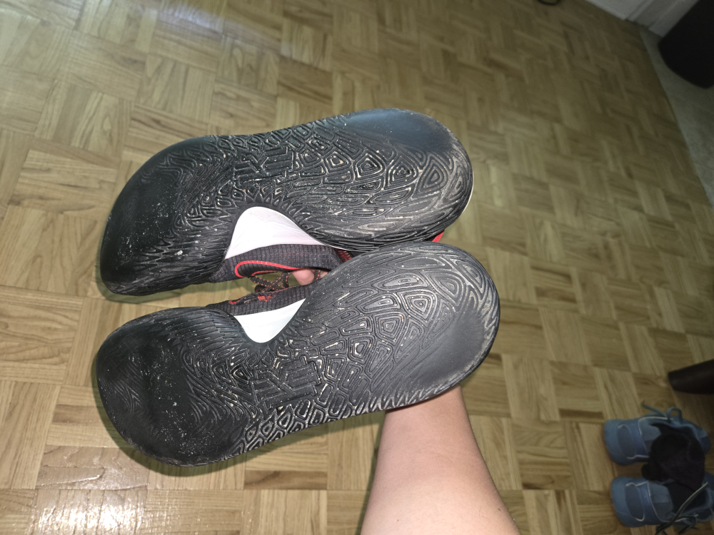 Nike Kyrie Flytrap 4 Bred - photo 3