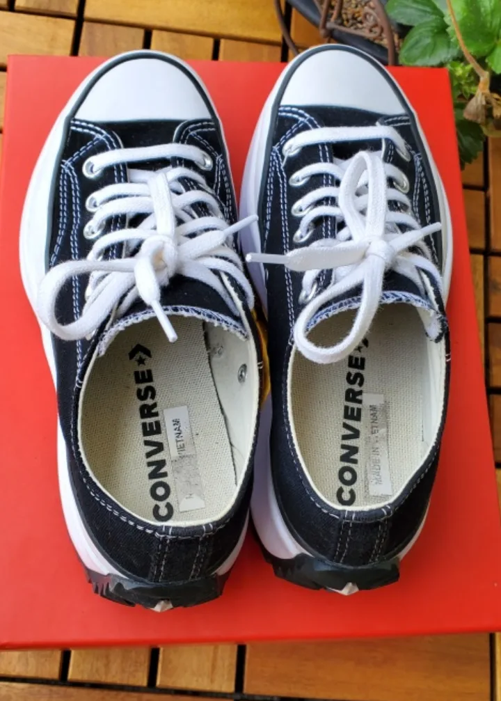 Converse Run Star Hike Low Black image indicator(2)