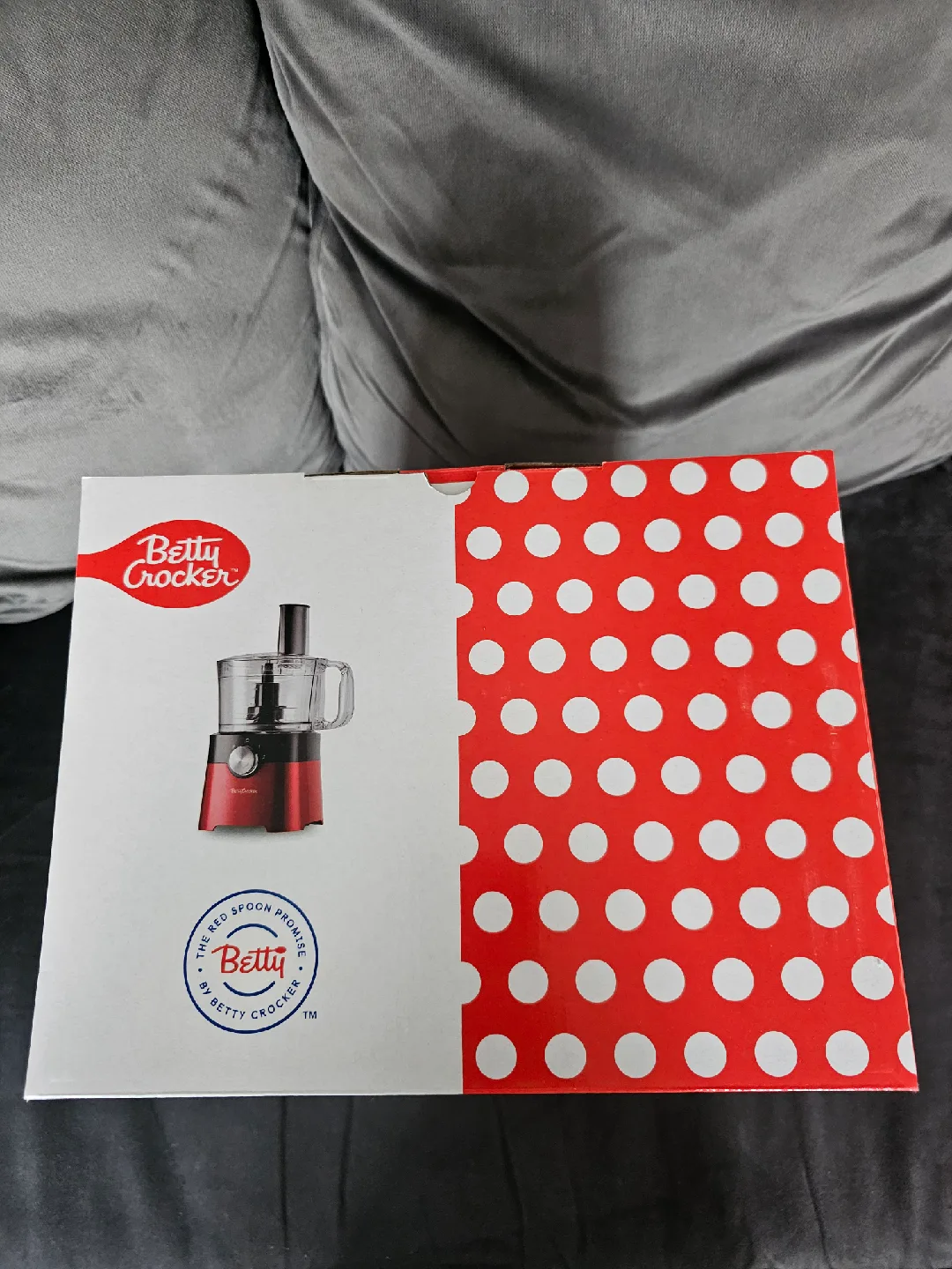 Betty Crocker 8-Cup/2.0 L Food Processor, 500 Watts FAST PICK-UP image indicator(5)