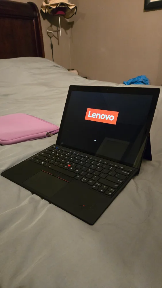 Lenovo ThinkPad X13 Yoga Laptop - Black image indicator(2)