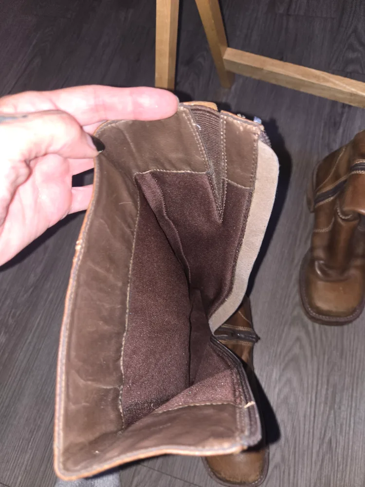 Skechers Brown Leather Platform Boots - Size 6.5 image indicator(10)